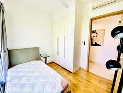 Versilia On Haig (D15), Condominium #512621911